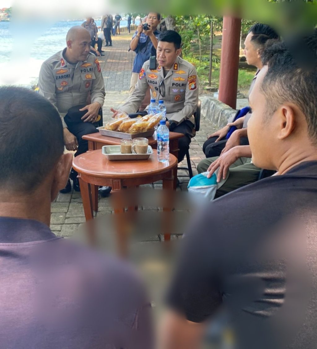 Jumat Curhat On The Spot di Pulau Pramuka, Kapolres Kepulauan Seribu Ajak Warga Jadi Mitra Aktif Jaga Kamtibmas