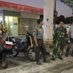 Polsek Jatinegara dan Koramil 01/Jatinegara Patroli untuk Memperkuat Keamanan Wilayah Hukum Jatinegara pada Malam Minggu