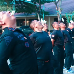 Gelorakan Semangat Kemerdekaan ke-81 RI, Dansat Brimob Polda Kalsel Bersama Keluarga Besar Satbrimob Menyatu Eratkan Silaturahmi Melalui Perlombaan