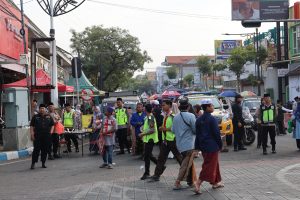Puncak Haul KH Abdul Hamid ke-45, Ratusan Personel Polres Pasuruan Kota Diterjunkan untuk Maksimalkan Pengamanan dan Pelayanan Jamaah