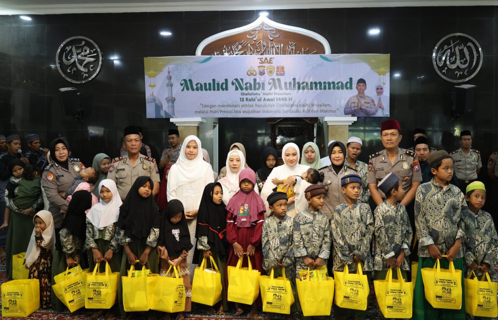 Polres Pasuruan Kota Gelar Peringatan Maulid Nabi Muhammad SAW dan Santunan Anak Yatim Piatu