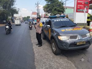 Patroli SAE Siang Hari, Polsek Pohjentrek Pastikan Kamtibmas Tetap Kondusif