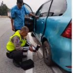 Polantas Karib, Personel Induk PJR BSD Aiptu Tri Cahyadi Bantu Pengendara dengan Pompa Oksigen Portable