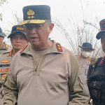 Polda Kalteng Optimalkan Serbuk Tepung Singkong “Hertindo AF31” Untuk Padamkan Bara di Lahan Gambut