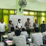 Secara Serentak Kapolsek Bekasi Barat Pimpin Sosialisasi Maklumat Kapolres, Jaga Pelajar dari Pengaruh Negatif