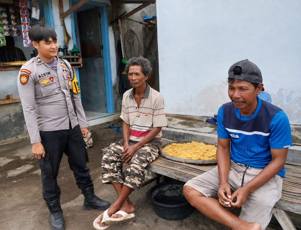 Polsek Nguling Hadir di Tengah Masyarakat, Jaga Kamtibmas Tetap Aman dan Kondusif