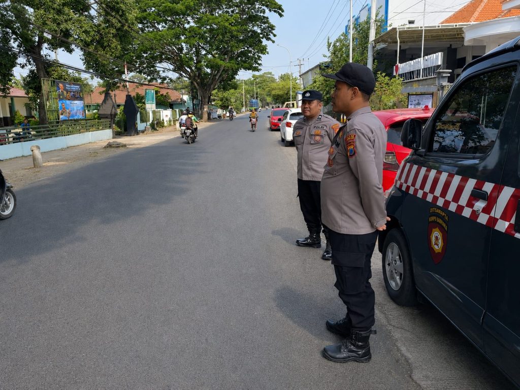 Patroli Jumat Siang, Polsek Keboncandi Pastikan Kamtibmas Kondusif Jelang Sholat Jumat