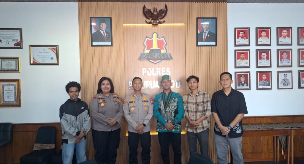 Perkokoh Sinergi dan Komunikasi, Ketua HMI Pasuruan Gelar Silaturahmi dengan Kapolres Pasuruan Kota