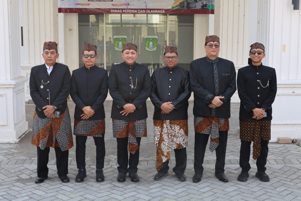 Perkuat Sinergi Bersama Forkopimda, Kapolres Pasuruan Kota Hadiri Upacara Hari Jadi Kabupaten Pasuruan ke-1097 Tahun 2026