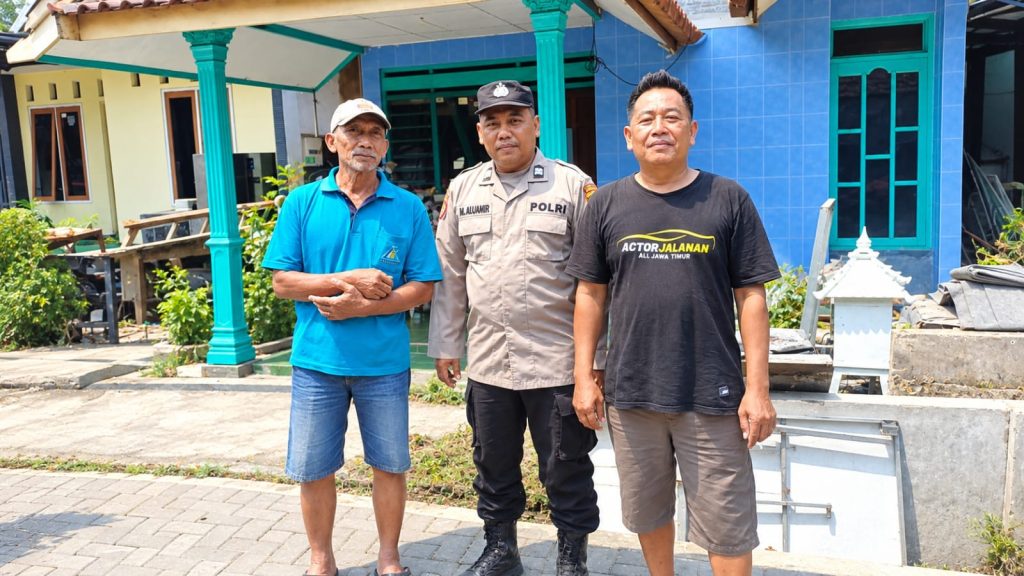 Patroli Humanis Polsek Grati, Serap Informasi dan Aspirasi Kamtibmas Dari Masyarakat