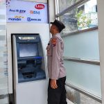 Pastikan Keamanan Area Perbankan Dan ATM, Polsek Nguling Gelar Patroli Preventif